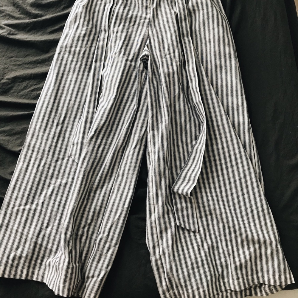 High Waisted Flare Pants - Picture 2 of 6